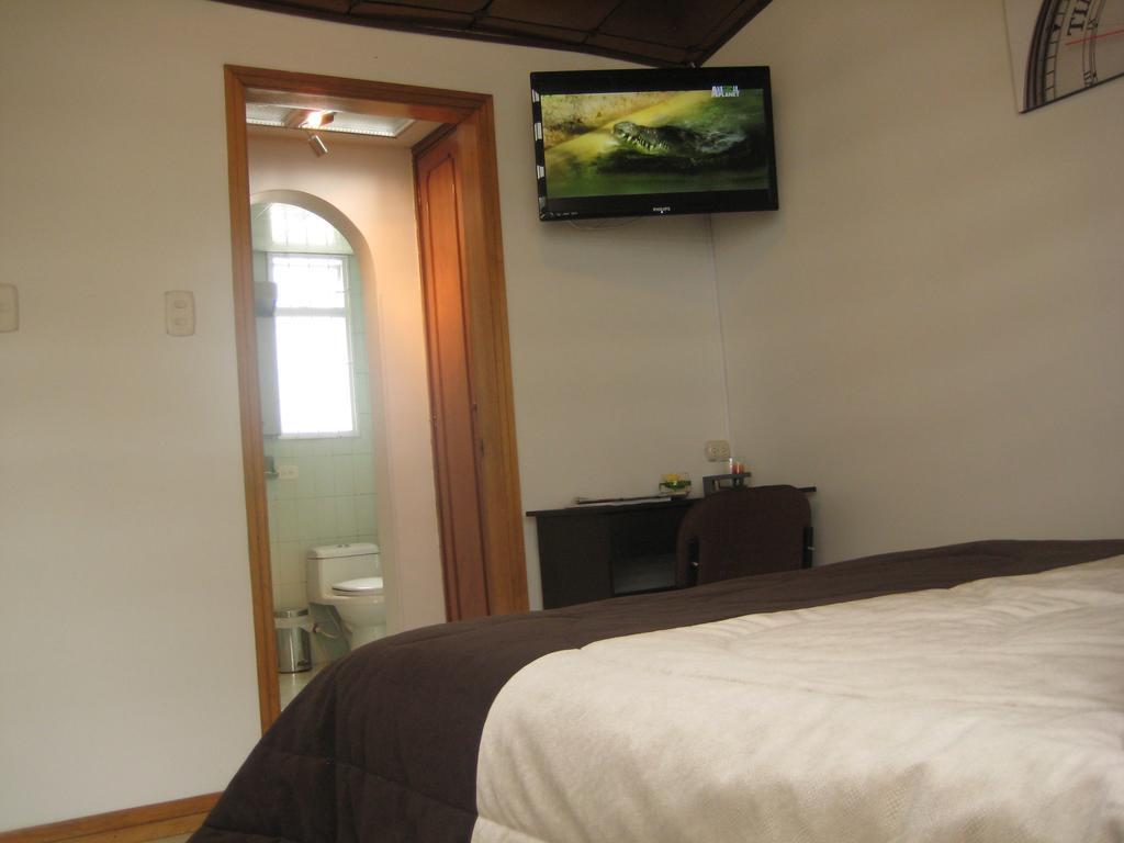Hotel Casa Santa Marta Богота Номер фото